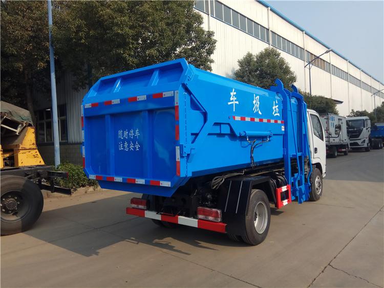 内蒙古扎赉煤业订购5方挂桶垃圾车