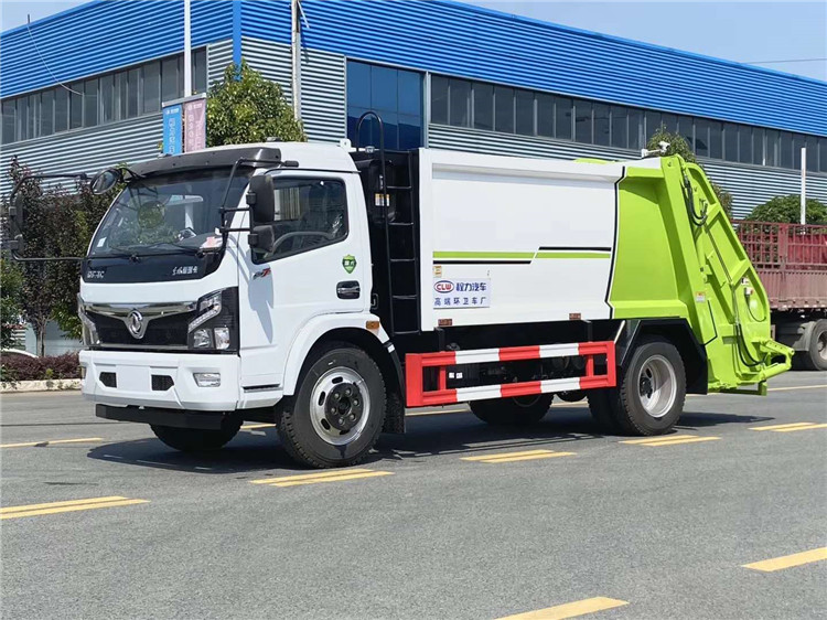 2020新款东风福瑞卡8吨压缩垃圾车多少钱一辆？