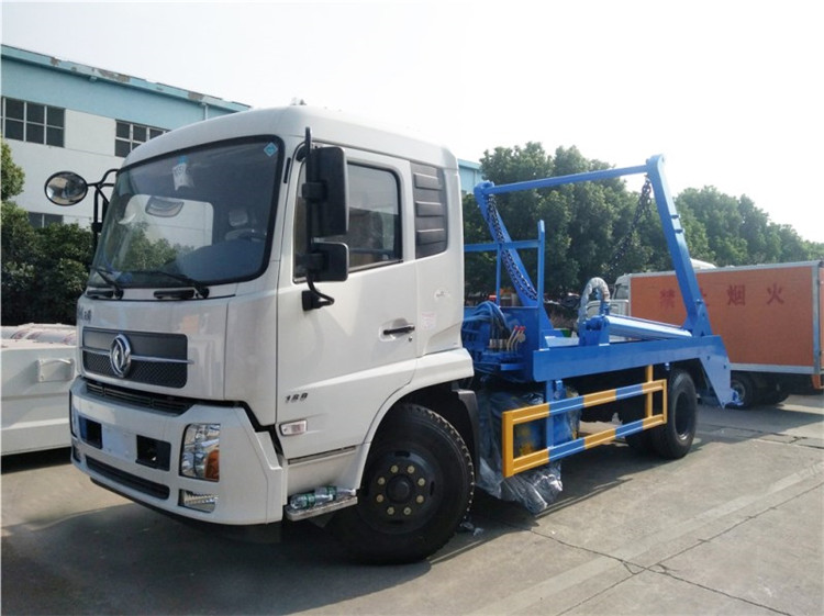 东风天锦10方摆臂垃圾车