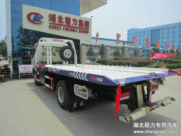 山西太原一宝马4S店在我厂定购一台东风凯普特平