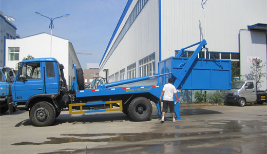 内蒙古巴彦淖尔某煤矿企业购买的垃圾车和吸粪