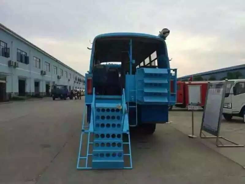 程力推出水陆两用车(水上和陆上自由使用)