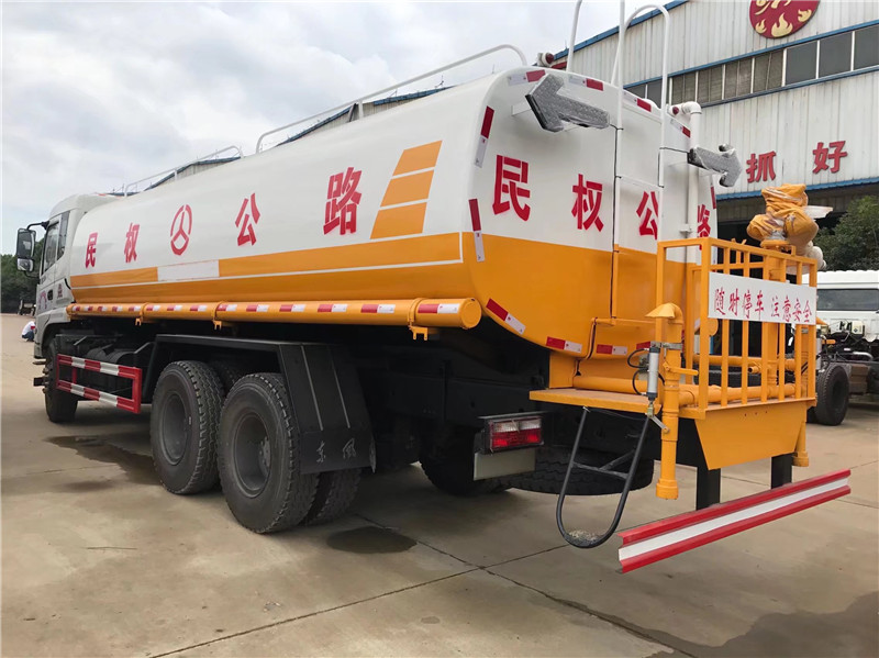 东风专底后双桥洒水车21吨多方位图片四