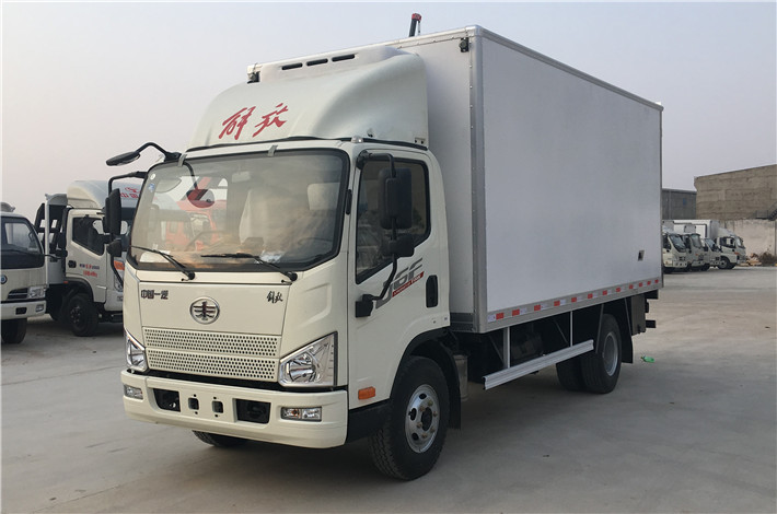 解放虎VH 5.2米冷藏车