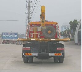 随车吊带清障两用车多方位图片三